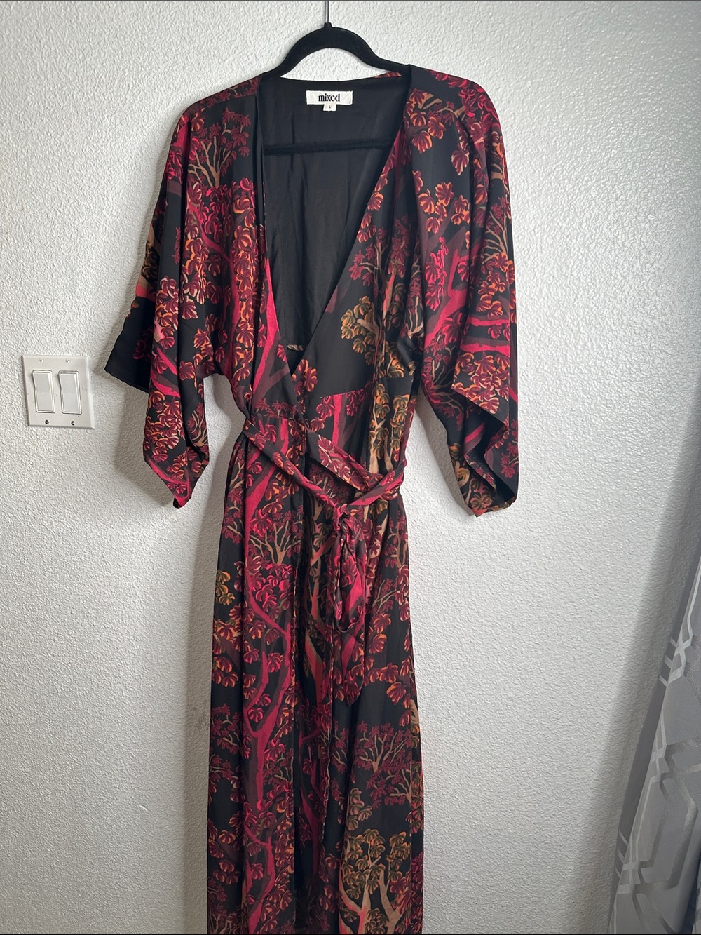 Mixed Women's Burgundy & Black Floral Wrap Long Dress size L - Picture 3 of 16